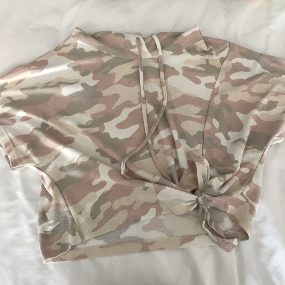 Hooded short sleeve printed girls tee